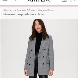 Wilfred Jackets & Coats - Aritzia Wilfred Margaux Blazer - Size 4 Wilfred Jackets & Coats - Aritzia Wilfred Margaux Blazer - Size 4